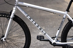 Fairdale Taj 27.5" (Gloss White)